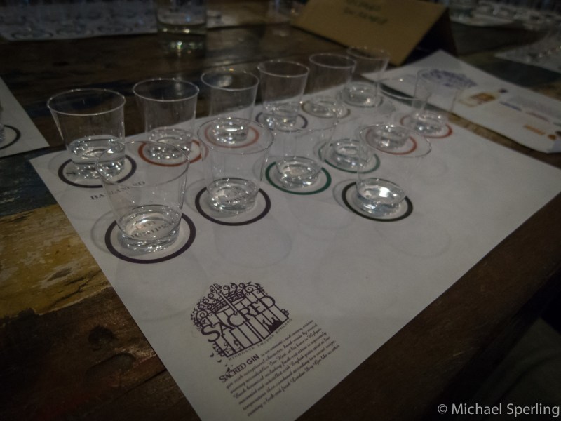 Sacred Gin opdelt i elementer