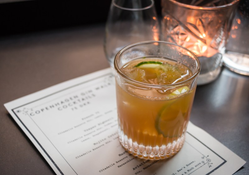 Velkomstpunch. Photo by Michael Sperling.