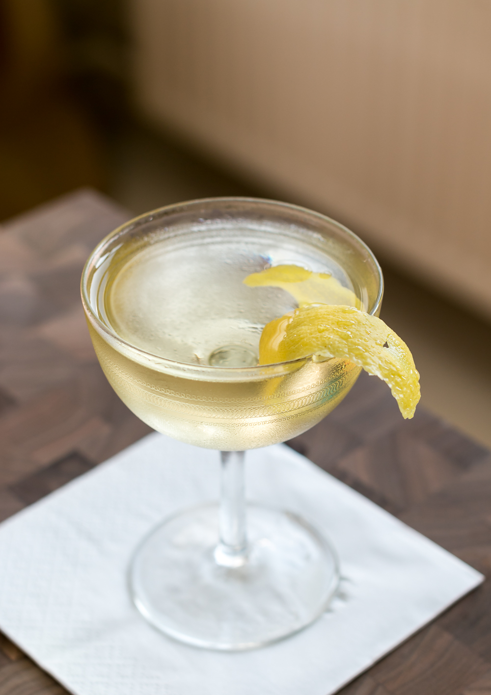 Quince Martini lavet på Ferdinand's Saar Quince Gin. Photo by Michael Sperling. Quince Martini lavet på Ferdinand's Saar Quince Gin. Photo by Michael Sperling.