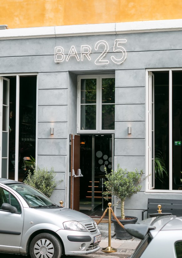 Bar25. Photo by Michael Sperling, En Verden af Gin. Bar25. Photo by Michael Sperling, En Verden af Gin.