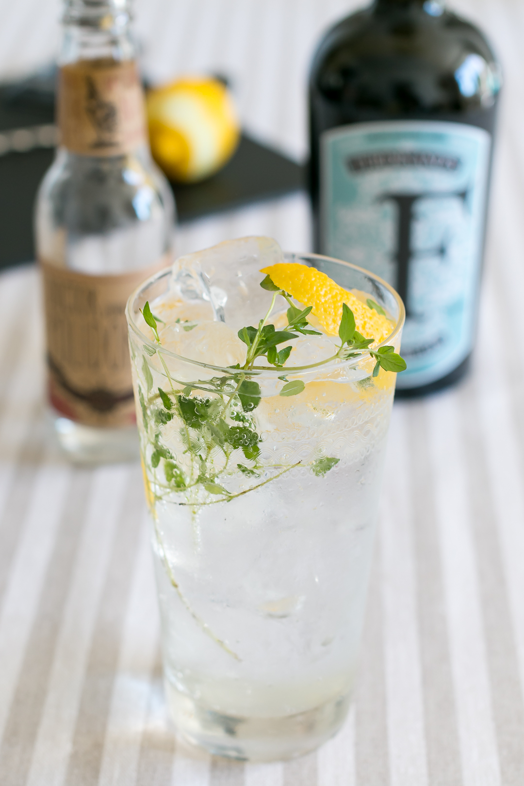 Gin and Tonic med Ferdinand's Saar Dry Gin og Doctor Polidoris Tonic. Photo by Michael Sperling, En Verden af Gin. Gin and Tonic med Ferdinand's Saar Dry Gin og Doctor Polidoris Tonic. Photo by Michael Sperling, En Verden af Gin.