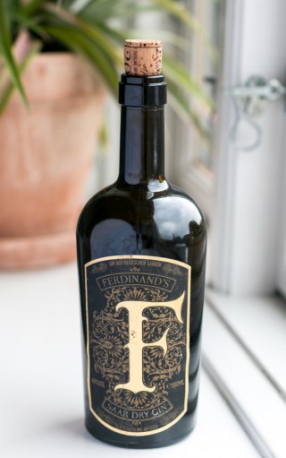 Ferdinand's Saar Dry Gin Goldcap. Photo by Michael Sperling, En Verden af Gin.