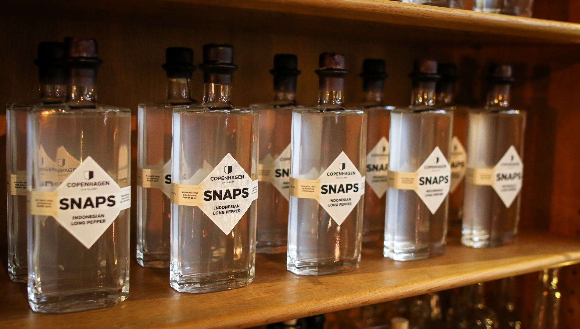 Copenhagen Distillery. Juleåben. Photo by Michael Sperling, En Verden af Gin. Copenhagen Distillery. Juleåben. Photo by Michael Sperling, En Verden af Gin.