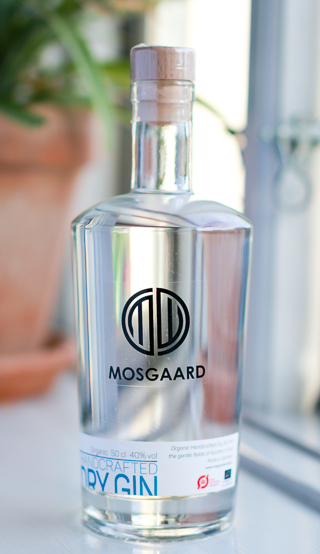 Mosgaard Dry Gin. Photo by Michael Sperling, En Verden af Gin.