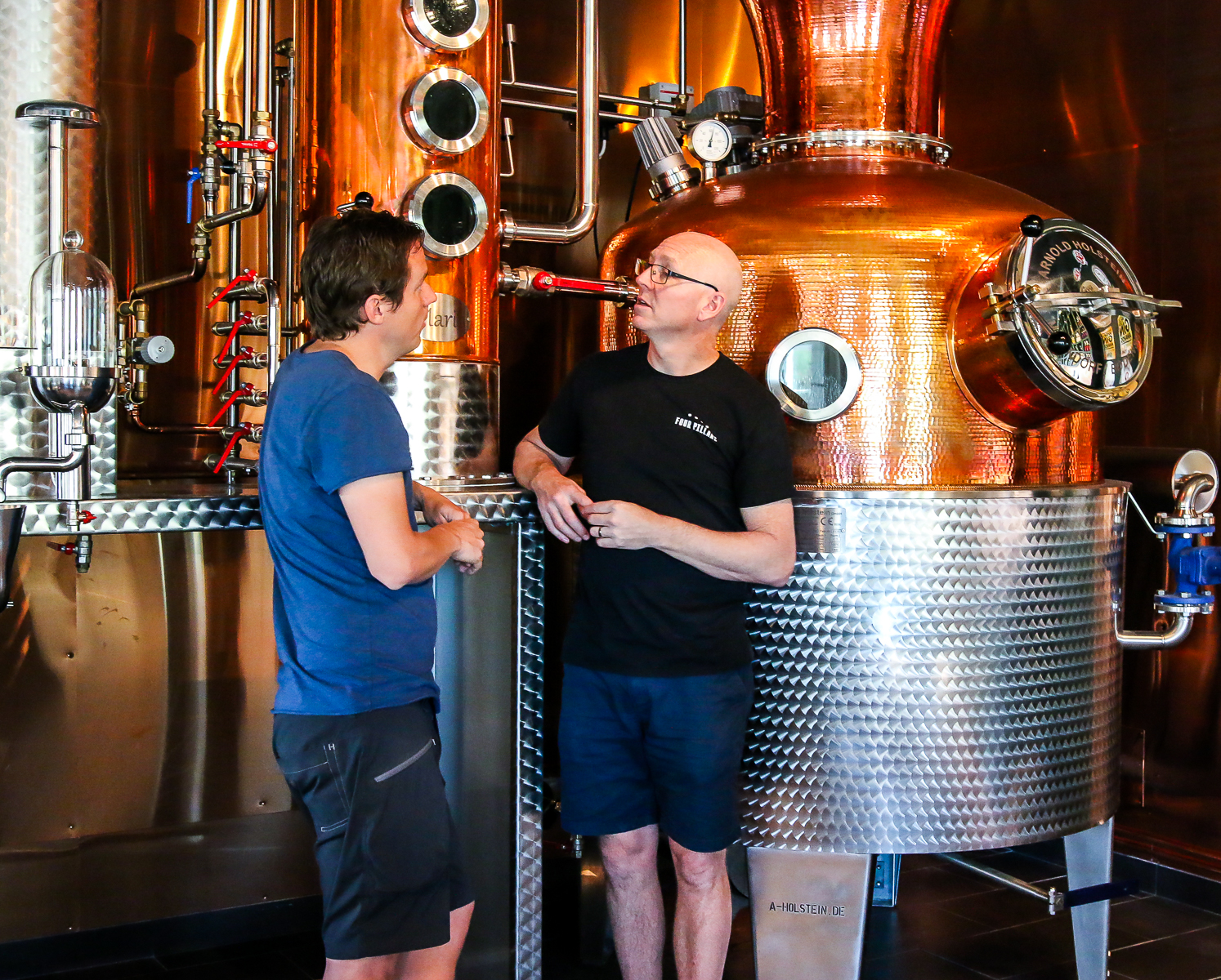 Cameron MacKenzie og Jon Hillgren. Photo by Michael Sperling.